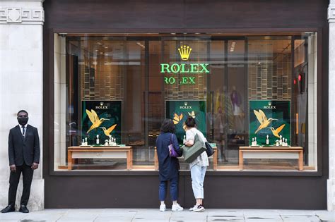 should i buy a rolex in switzerland|biggest rolex store in switzerland.